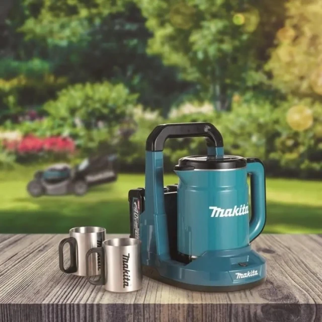 Електрочайник акумуляторний Makita 2x40V XGT body (088381755818)