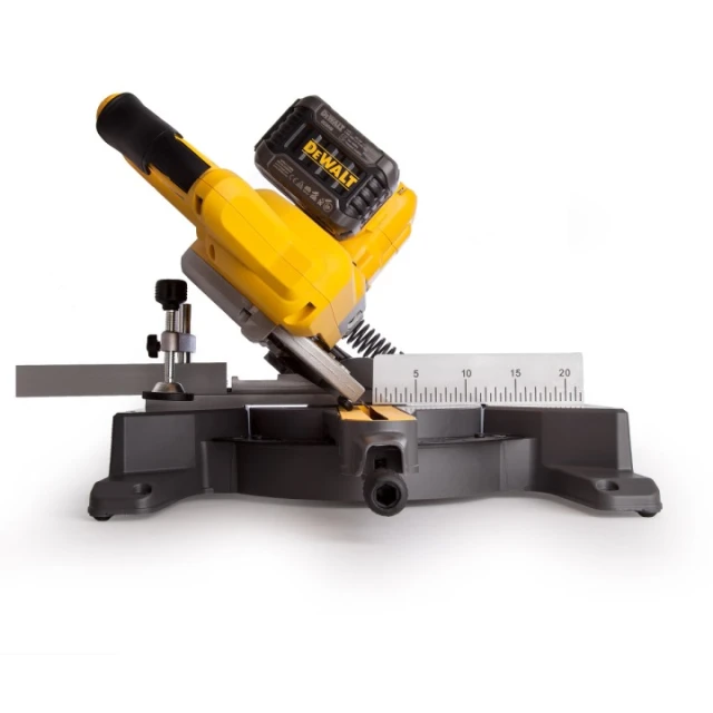 Пила торцювальна DeWALT 216 мм 54V FlexVolt XR 2x6Ah + зарядний пристрій (5054905003432)