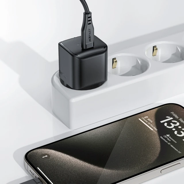 Мережевий зарядний пристрій Acefast GaN PD 30W USB-C Black (A77)