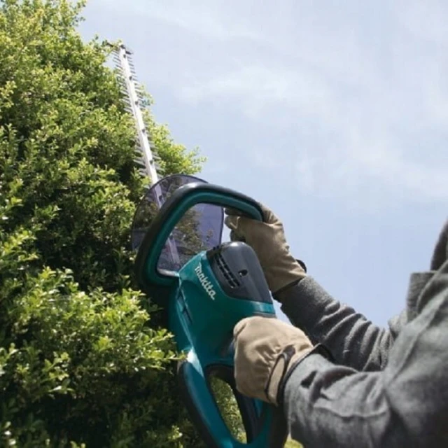 Ножиці для живоплоту електричні Makita 670W 65cm (UH6580)
