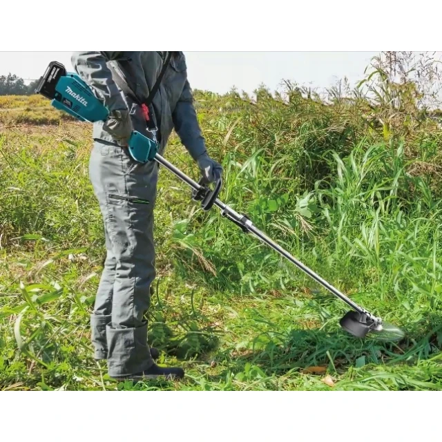 Тример Makita 18V+ з функцією садового ножа (DUX18ZX1)