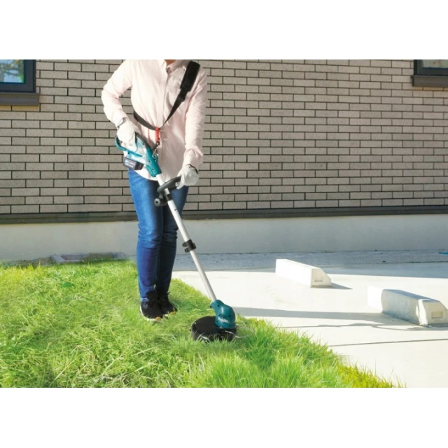 Тример акумуляторний Makita 12V 2x4Ah (UR100DSME)