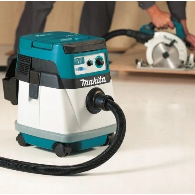 Пилосос акумуляторний Makita 15L клас L (DVC155LZX2)