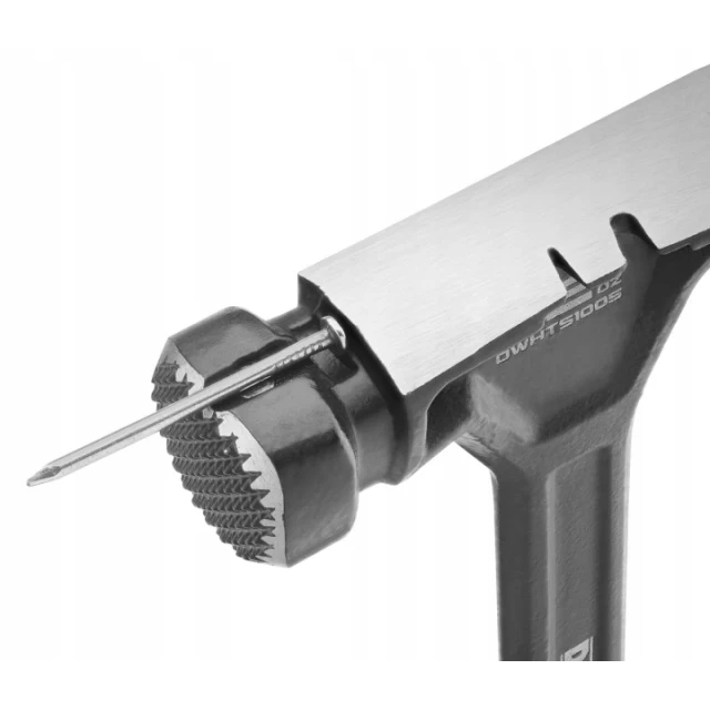 Молоток тесляра кований монолітний DeWALT 624 г (3253560510053)