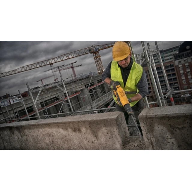 Зубило плоское SDS MAX DeWALT 25x400 мм (DT6823)