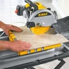 Диск алмазний суцільний DeWALT 250x1,6x25,4 мм (DT3733)