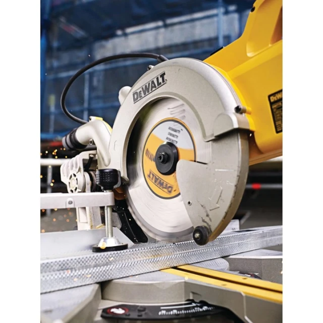 Диск пильный DeWALT 305x80z x30 мм для алюминия (DT1916)