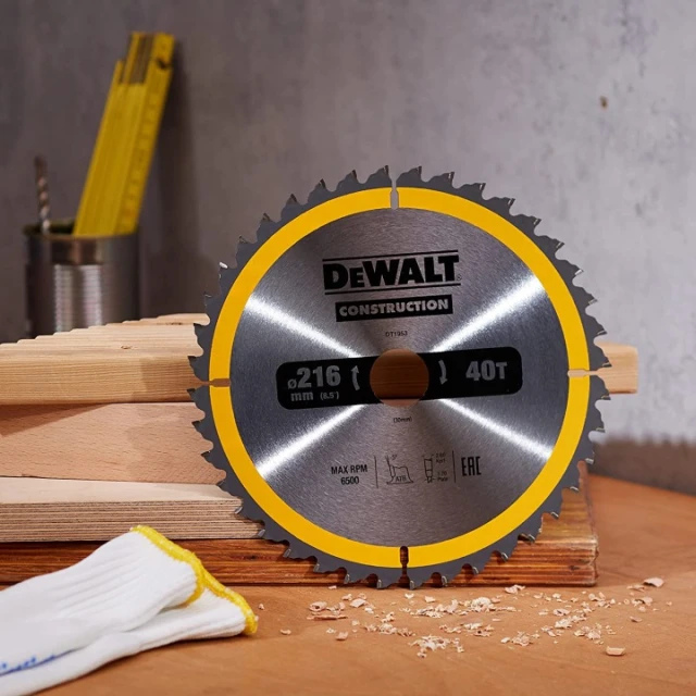 Диск пильный DeWALT 216x40z x30 с ТПК (DT1953)