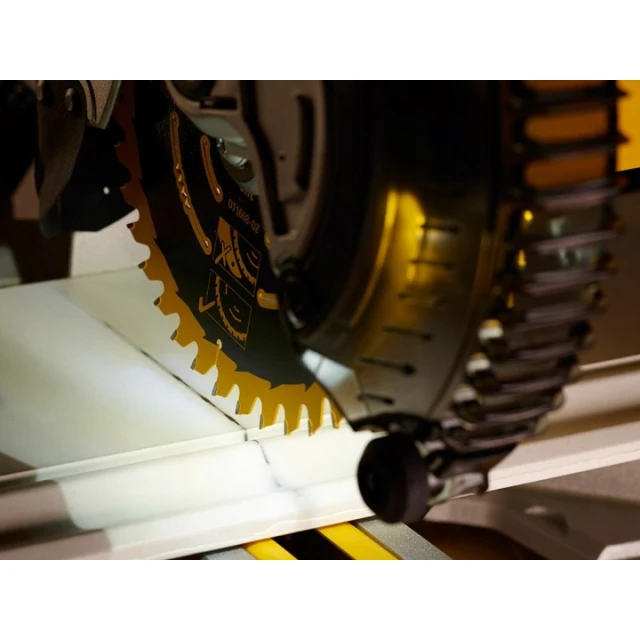 Пила цокольна DeWALT 184 мм 18V 2×5 Ач (DCS365P2)