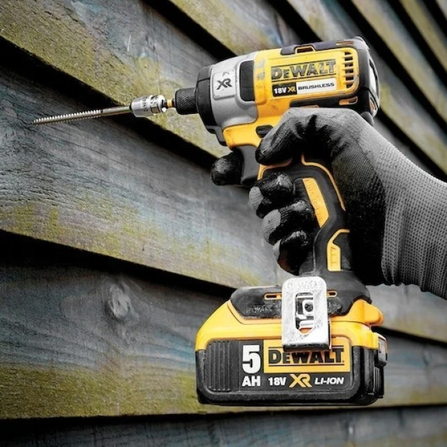 Набір акумуляторного інструменту COMBO DeWALT 8 шт (DCK853P4)