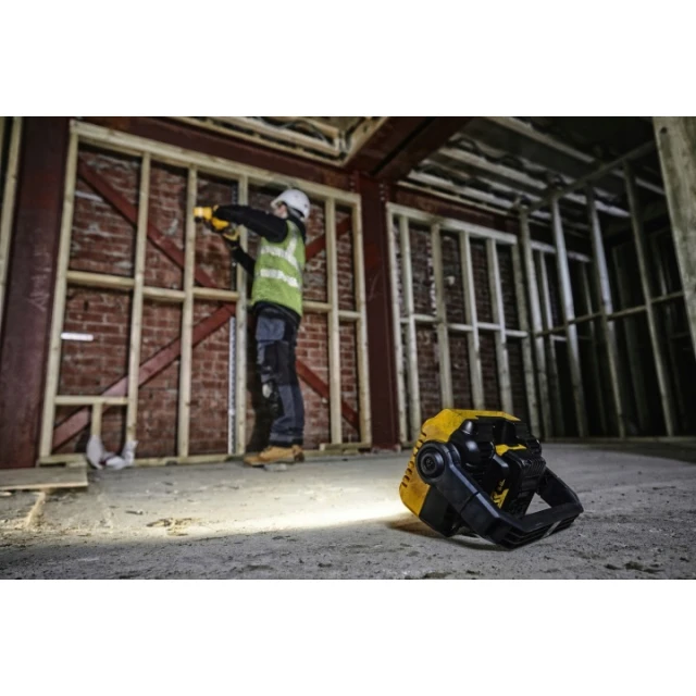 Фонарик акумуляторний LED DeWALT 12-18V корпус (DCL077)