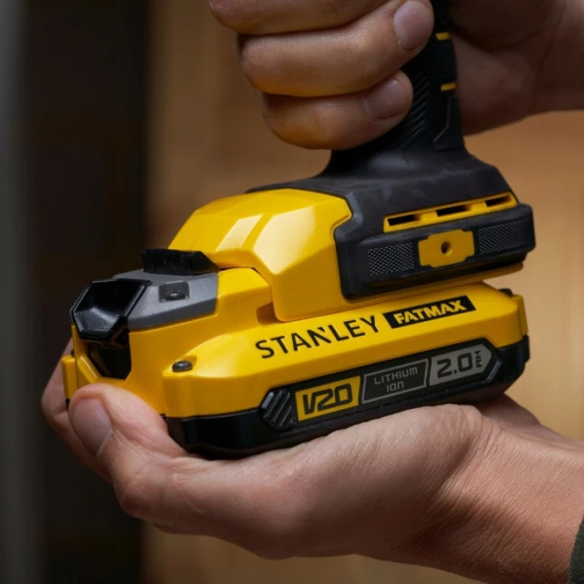 Лампа рабочая Stanley 18V корпус FATMAX V20 (SFMCL050B-XJ)