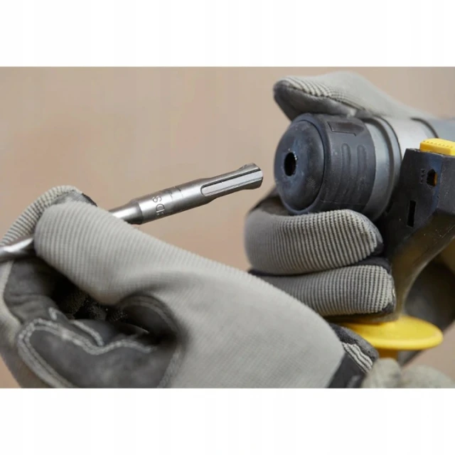 Перфоратор FATMAX Stanley 18V SDS+ 2 Дж 2x4Ah V20 (SFMCH900M22)