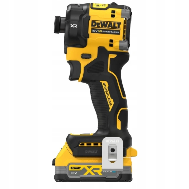 Гайковерт ударний DeWALT 18V олійний 2x1,7Ah 50Nm (DCF870E2T)