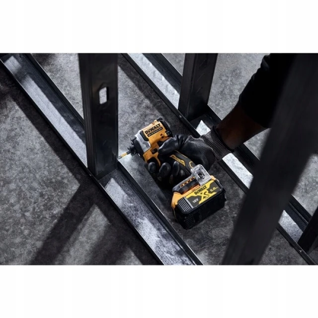 Шуруповерт DeWALT DCD800 + Гайковерт DCF850 2x5Ah (5035048839836)