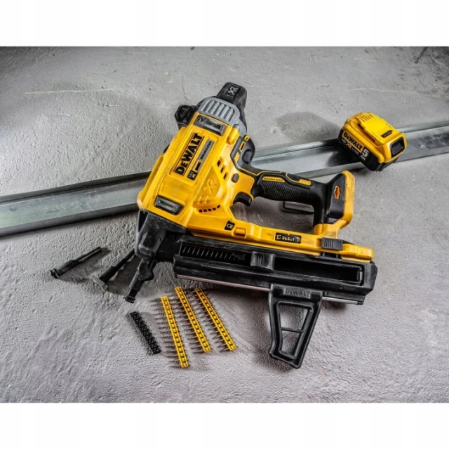 Цвях HX DeWALT 3,0x22 мм на стрічці 1005 шт Red (DCN8903022)