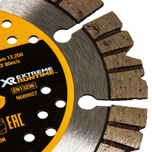 Диск алмазний сегментний DeWALT 125 мм Extreme (DT90294)