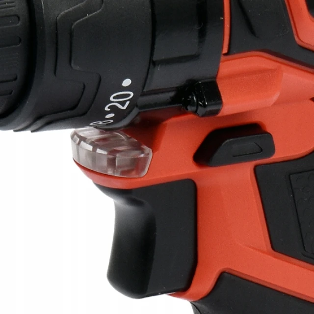 Шуруповерт Yato YT-82794 18V 42Нм 1х2Ач безщіткові у куфері