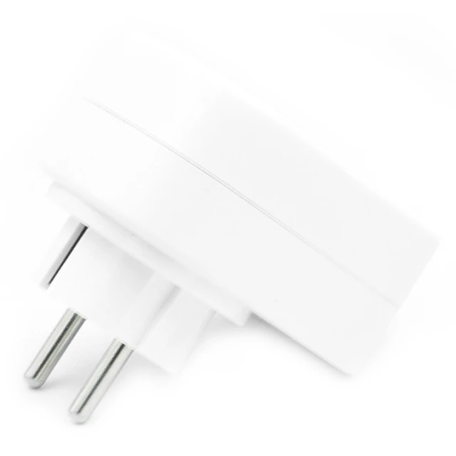 Розгалужувач PLASTROL 1 розетка з USB (W-01146)