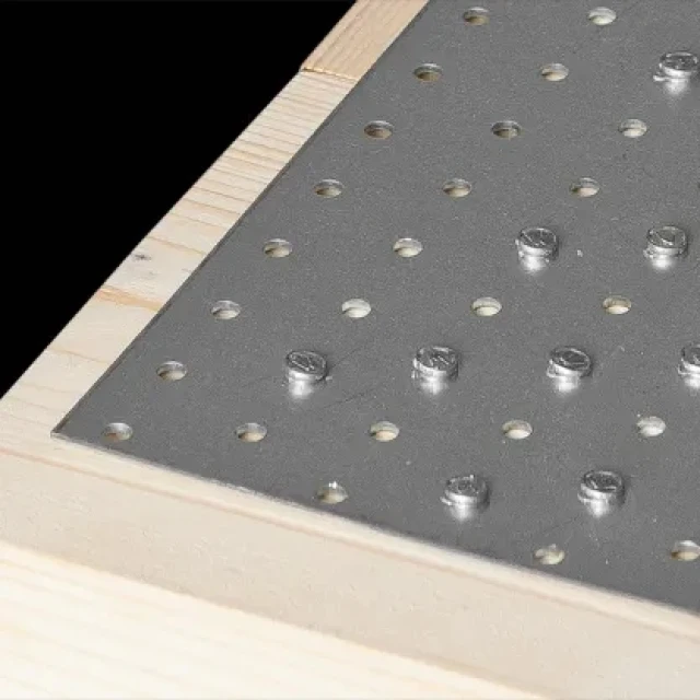 Плитка перфорована DOMAX 80x200x2 мм (PP9)