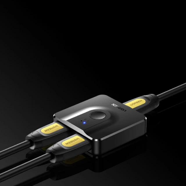 Розгалужувач Ugreen CM217 Switch HDMI to 2xHDMI 0.2m Black (50966B)