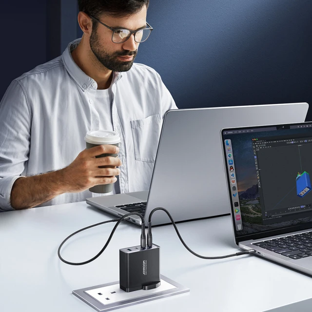 Мережевий зарядний пристрій Joyroom 140W 3xUSB-C | USB-A with USB-C to USB-C Cable 1.2m Black (JR-TCG05)
