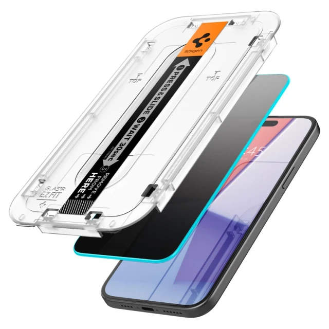 Захисне скло Spigen Glas.TR 