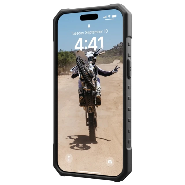 Чохол UAG Pathfinder для iPhone 15 Pro Max Black with MagSafe (114301114040)