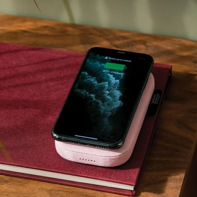 Павербанк Lexon Powersound 5000 mAh с беспроводной зарядкой и Bluetooth колонкой Pink (LA128P)
