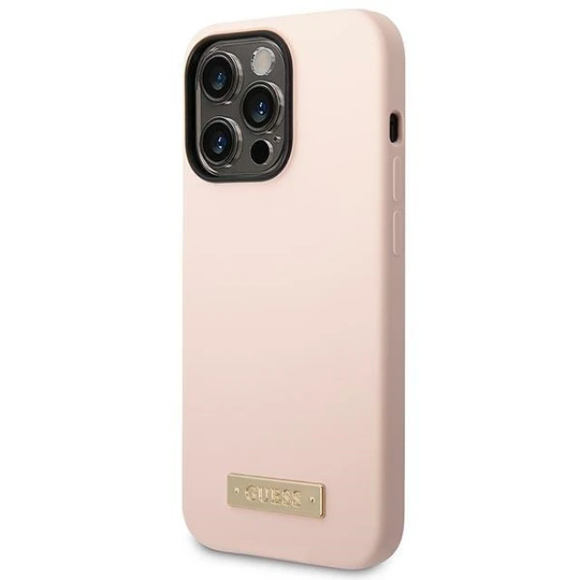 Чохол Guess Silicone Logo Plate для iPhone 14 Pro Pink with MagSafe (GUHMP14LSBPLP)