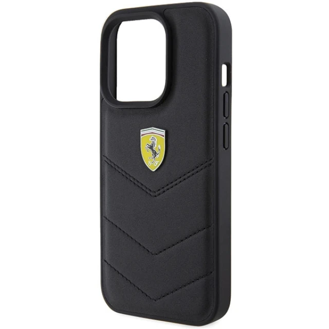 Чохол Ferrari Quilted Metal Logo для iPhone 15 Pro Black (FEHCP15LRDUK)
