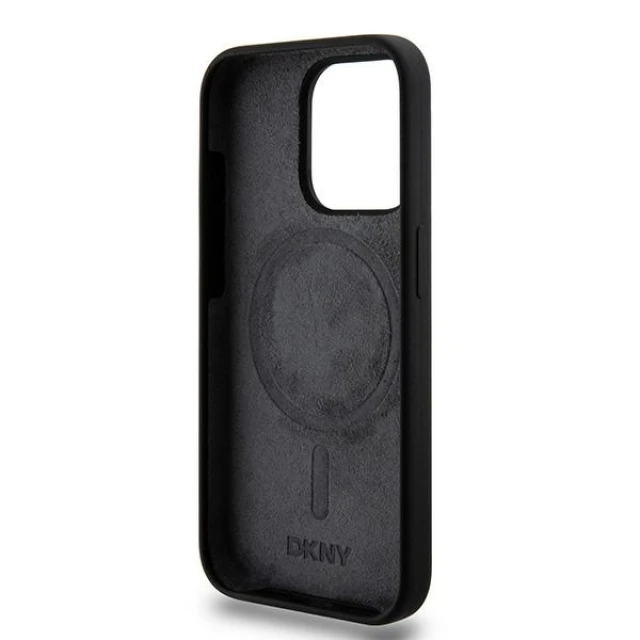 Чохол DKNY Liquid Silicone White Printed Logo для iPhone 15 Pro Black with MagSafe (DKHMP15LSNYACH)