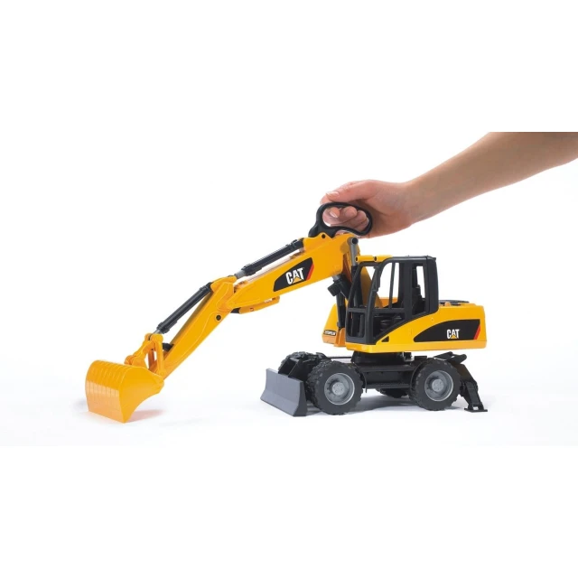 Екскаватор колісний Caterpillar Bruder (2445)