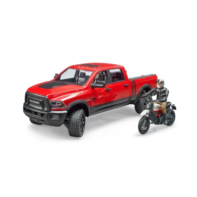 Позашляховик RAM 2500 Power Wagon з мотоциклом Ducati Desert Sled та фігуркою Bruder (2502)