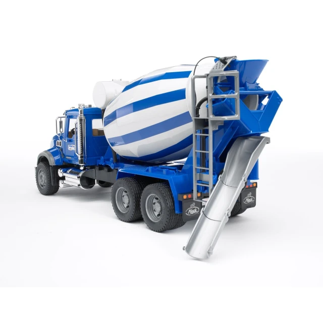 Бетоносмеситель MACK Granite Bruder (2814)