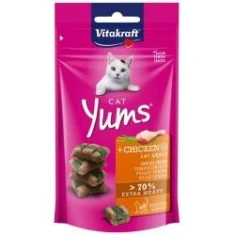 Ласощі для котів Vitakraft Cat Yums з куркою і травою 40 г (4008239588975)