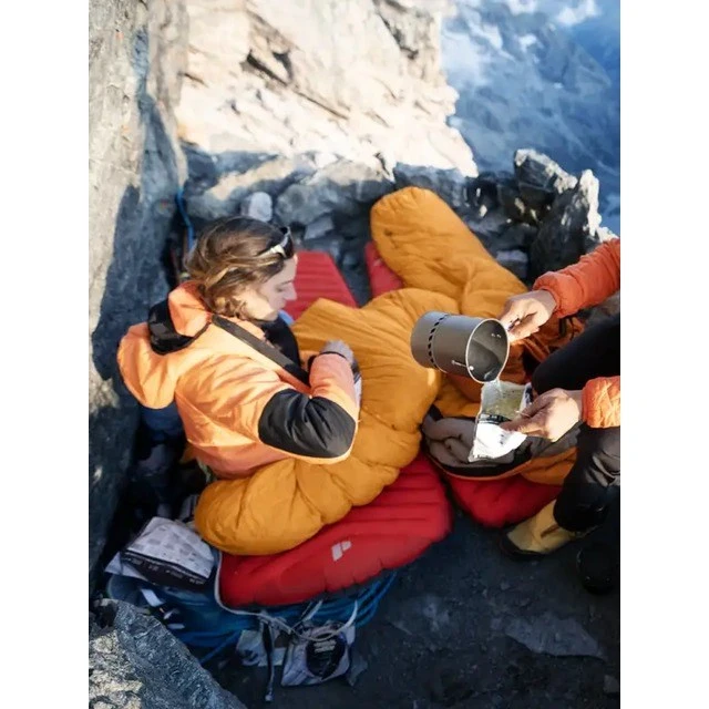 Спальний мішок пуховий Deuter Astro Pro 800 -16C/3F Magma/Titanium (4046051184661)
