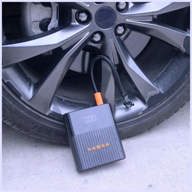 Джамп стартер 4smarts PitStop Plus 8800mAh Powerbank с компрессором и фонариком Black (456312)