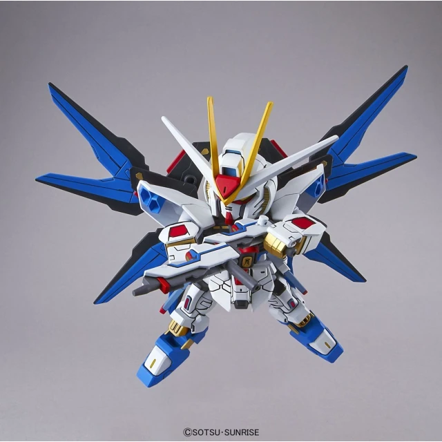 Конструктор BANDAI SDEX Strike Freedom Gundam (4573102656209)