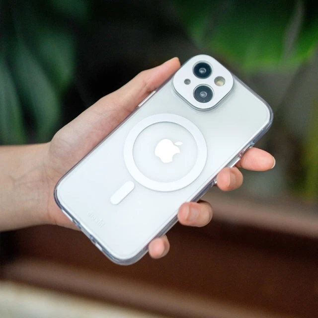 Чохол Moshi iGlaze для iPhone 15 Pro Max Luna Silver with MagSafe (99MO231004)
