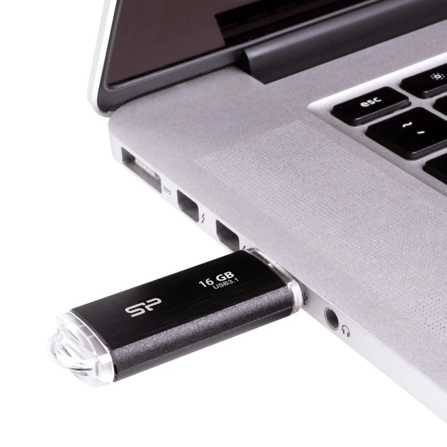 USB-флеш-накопитель Silicon Power Blaze B02 16 ГБ USB 3.0 Black (4712702646450)