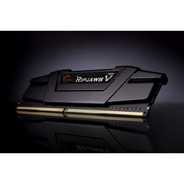 Набір модулів оперативної пам'яті G.Skill Ripjaws V DDR4 4x8 ГБ 3200 МГц CL16 (4719692005014)