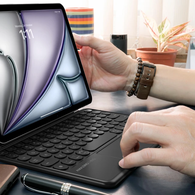 Чохол з клавіатурою AmazingThing Minimal Keylite Combo для iPad 11