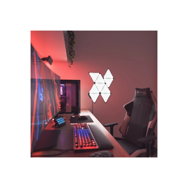 Панелі освітлення Nanoleaf Shapes Black Triangles Starter Kit 9 шт 42 Вт WiFi (4897105331513)