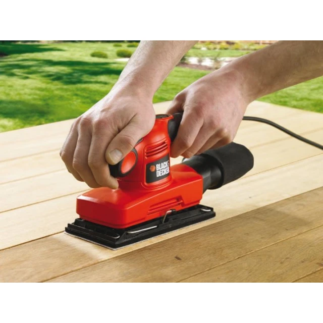 Орбітальна шліфмашина Black&Decker (KA320EKA-QS)