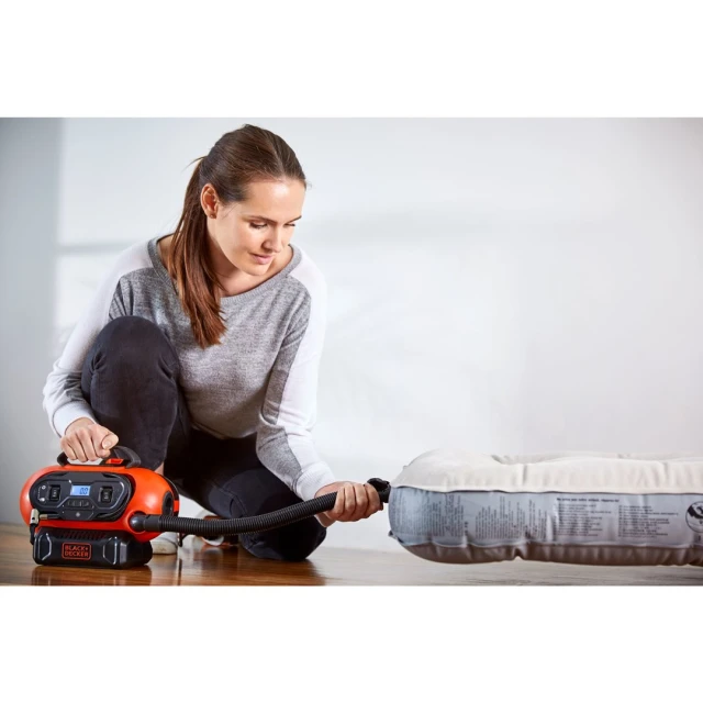 Компрессор аккумуляторный Black&Decker BDCINF18N (5035048661628)