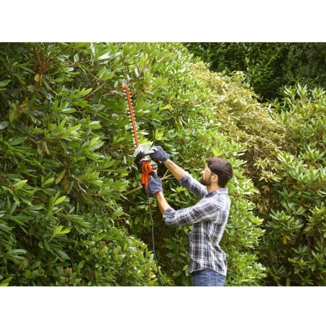 Кусторез Black&Decker BEHTS301 (BEHTS301-QS)