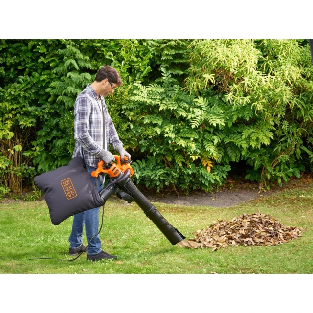 Повітродувка-пилосос для листя Black&Decker 3000 Вт (BEBLV260)