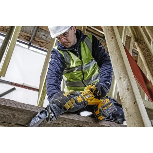 Пила сабельная DeWALT DCS389NT 54V (5035048736623)