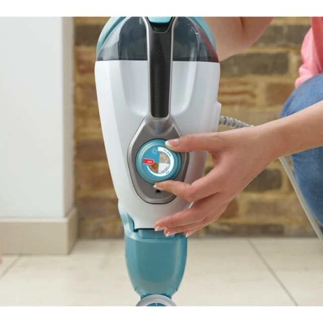Паровий моп Black&Decker 1600 Вт (BHSM1610DSM)